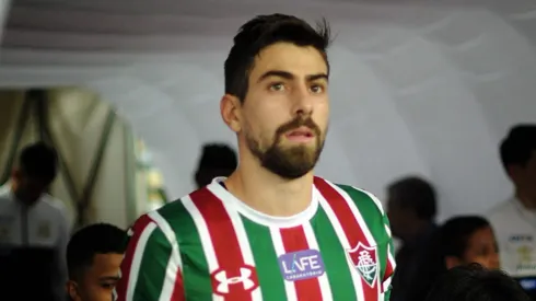 Luan Peres em jogo do Fluminense contra o Santos pelo Campeonato Brasileiro em 2018.