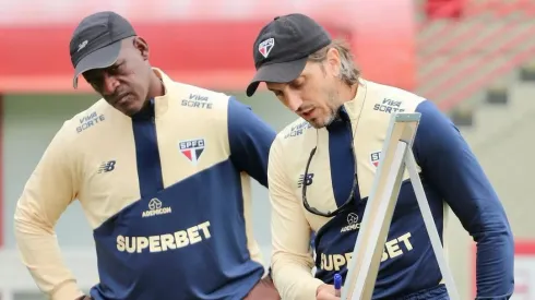 Zubeldía prepara a equipe para enfrentar o Vitória.