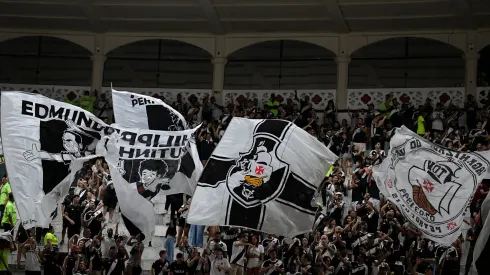 Torcida do Vasco durante partida contra Bragantino no estadio Sao Januario pelo campeonato Brasileiro A 2024