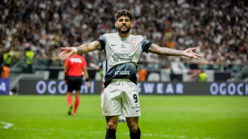 Yuri Alberto durante jogo do Timão. Atacante perdeu chances claras de gol.