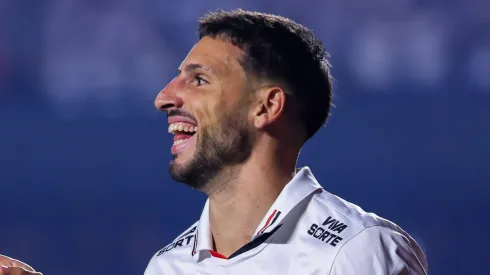 SP - SAO PAULO - 22/08/2024 - COPA LIBERTADORES 2024, SAO PAULO X NACIONAL (URU) - Calleri jogador do Sao Paulo comemora seu gol durante partida contra o Nacional (URU) no estadio Morumbi pelo campeonato Copa Libertadores 2024. Foto: Marcello Zambrana/AGIF