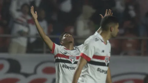 William Gomes<br />
jogador do Sao Paulo comemora seu gol durante partida contra o Vitoria no estadio Morumbi pelo campeonato Brasileiro A 2024