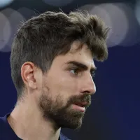 Pedrinho leva chapéu do Santos e Vasco fica mais longe de Luan Peres