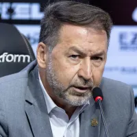 1 vitória em 10 jogos e média menor a um gol por partida: Desempenho do Corinthians liga alerta em Augusto Melo