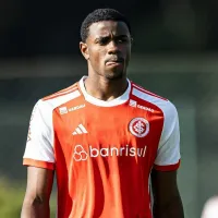 R$ 304 milhões: PSV-HOL faz proposta para tirar Ricardo Mathias do Internacional