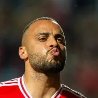 Benfica nega oferta do Corinthians por Arthur Cabral, mas Timão insiste na contratação