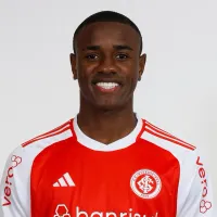 Vice do Internacional sobre situação de Ricardo Mathias, que tem proposta do PSV \'Debatendo renovação\'