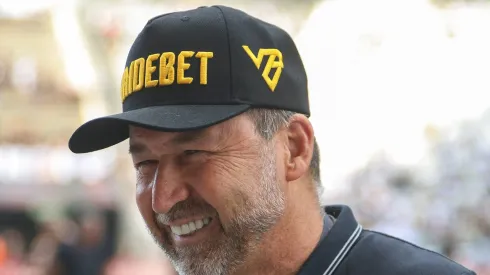 Augusto Melo fecha acordo por direitos de transmissão do BR