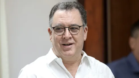 Santos deve esperar por mais novidades com Marcelo Teixeira.