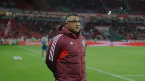 Roger reclamou da arbitragem. Divulgação/Ricardo Duarte/SC Internacional.