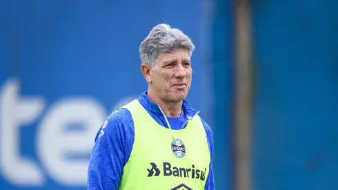 Renato durante treino gremista. FOTO: LUCAS UEBEL/GREMIO FBPA