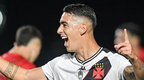 Vasco x Athletico-PR no jogo da Copa do Brasil. Foto: Thiago Ribeiro/AGIF