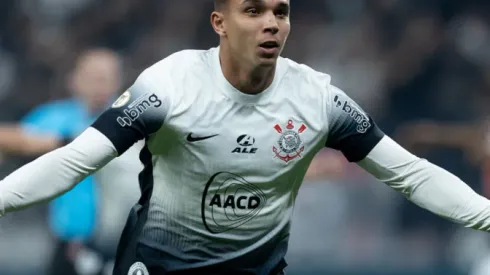 De saída? Giovane recebe proposta do futebol italiano