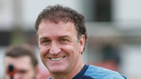 Cuca comandou o Peixe duas vezes e pode retornar.