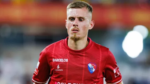 Maxime Dominguez, meio-campista.