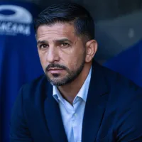 Emiliano Díaz perde a paciência com arbitragem e manda forte recado: \'Muito cuidado com o Corinthians\'