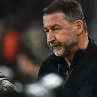 Augusto Melo confirma que titular não joga mais no Flamengo e será do Corinthians: “4 anos”