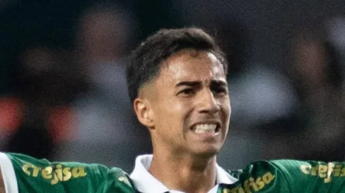 Vitor Reis ganhou espaço no elenco do Verdão nesta temporada e chamou atenção de times europeus.