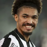 Vasco tentou contratação de Adryelson antes de janela fechar; zagueiro deixou o Lyon e voltou para o Botafogo