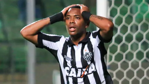 Robinho está preso por crime de estupro, cometido em Milão, na Itália. (Photo: Dudu Macedo/Fotoarena)