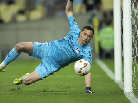 Marchesín não apresenta média boa de defesas de pênalti e preocupa Grêmio