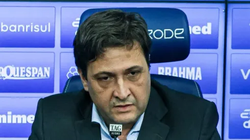 RS - PORTO ALEGRE - 29/06/2023 - GREMIO, COLETIVA DO PRESIDENTE ALBERTO GUERRA - Alberto Guerra presidente do Gremio juntamente de Antonio Brum, o novo Vice-Presidente de Futebol do Gremio durante em coletiva de imprensa realizada no CT Luiz Carvalho.