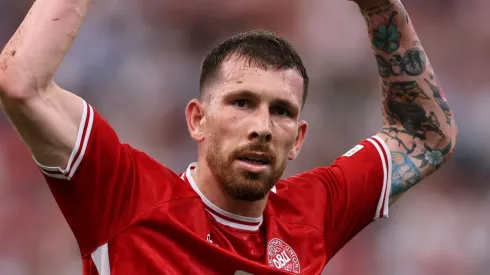 Pierre-Emile Hojbjerg pela Dinamarca em partida da Eurocopa. (Photo by Alex Grimm/Getty Images)