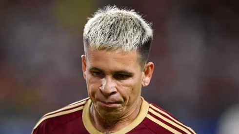 Soteldo tem contrato no Peixe até junho de 2027, mas não voltará a vestir a camisa do Clube