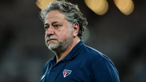 Chapéu histórico do Flamengo no SPFC não é admitido por Casares