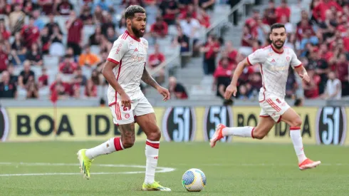 Wesley jogador do Internacional durante partida contra o Athletico-PR no estadio Arena da Baixada pelo campeonato Brasileiro A 2024