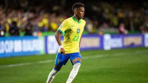 Retorno de Estêvão da Seleção Brasileira é planejado pelo Palmeiras. Foto: Luis Garcia/AGIF