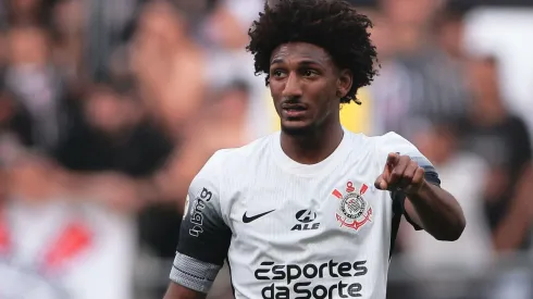 Escalação do Corinthians: Talles Magno e titulares em campo