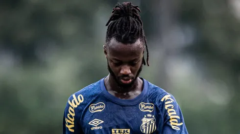Santos tem decisão sobre o jogador