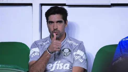 Abel pode contar com retorno de Atuesta ao Palmeiras