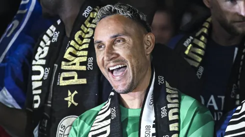 Keylov Navas é analisado pelo Grêmio.