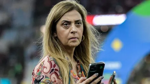 RJ – RIO DE JANEIRO – 31/07/2024 – BRASILEIRO A 2024, FLAMENGO X PALMEIRAS – Leila Pereira presidente do Palmeiras durante partida contra o Flamengo no estadio Maracana pelo campeonato Brasileiro A 2024. Foto: Thiago Ribeiro/AGIF