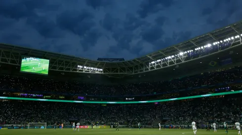 Goiás e Avaí se enfrentam na 26ª rodada.