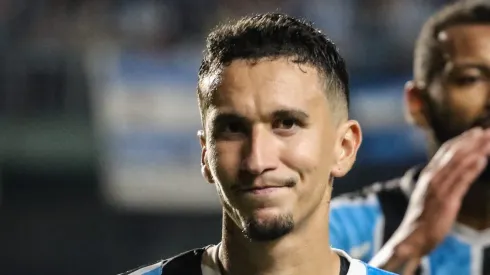 Dodi é um dos titulares do Grêmio. Foto: Leonardo Hübbe/AGIF