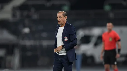 Treinador foi expulso em confusão com gandula