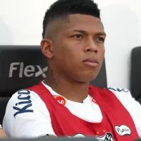 Billy Arce e Yusupha Njie foram barrados do Santos de Carille por um motivo