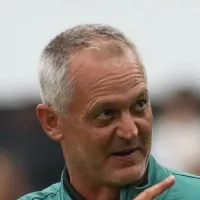 Lisca é xingado em Santos x América-MG e rebate: \'Fiquei na Série A\'