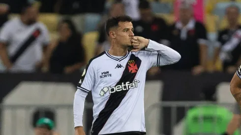 September 15, 2024, Rio De Janeiro, Rio De Janeiro, Brazil: RIO DE JANEIRO, BRAZIL - SEPTEMBER 15: PHILIPPE COUTINHO of Vasco da Gama celebrates after scoring the team s first goal during the match between Flamengo and Vasco da Gama as part of Brasileirao Serie A at Maracana Stadium on September 15, 2024 in Rio de Janeiro, Brazil. Rio De Janeiro Brazil - ZUMAc227 20240915_zsp_c227_015 Copyright: xRuanoxCarneirox