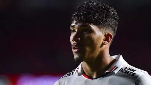 William é avaliado por Zubeldia após vitória do São Paulo