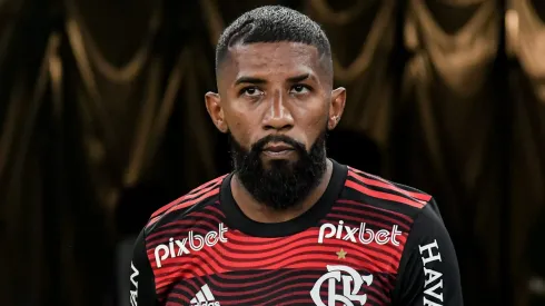 Aprovado! Renato Gaúcho diz sim para chegada de lateral-direito Rodinei ao Grêmio