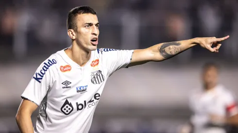 Corinthians quer contratar João Schmidt - Foto: Abner Dourado/AGIF.