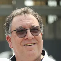 Santos de Marcelo Teixeira pode receber ajuda de empresários por reforços em 2025