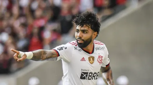 Gabigol comemora gol pelo Fla.