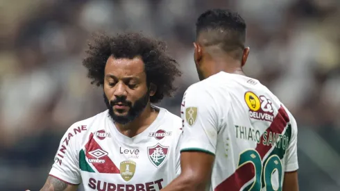 MG – BELO HORIZONTE – 25/09/2024 – COPA LIBERTADORES 2024, ATLETICO-MG X FLUMINENSE – Marcelo jogador do Fluminense lamenta durante partida contra o Atletico-MG no estadio Arena MRV pelo campeonato Copa Libertadores 2024. Foto: Gilson Lobo/AGIF