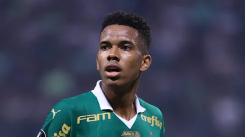 Estêvão em ação no Brasileirão. Foto: Marcello Zambrana/AGIF