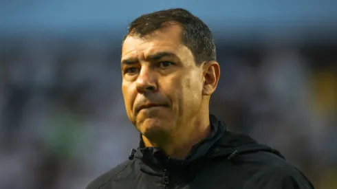 Carille durante o jogo deste sábado (28). Foto: Reinaldo Campos/AGIF